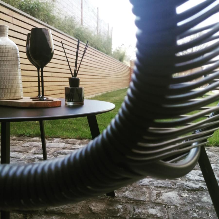 Où gît le Bocq Spa privatif Ciney Esterno foto